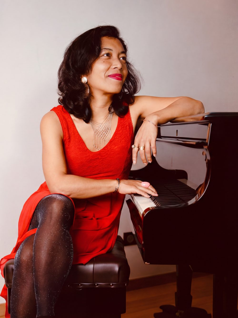 Jinja Andrianambinina-Teyssier au piano