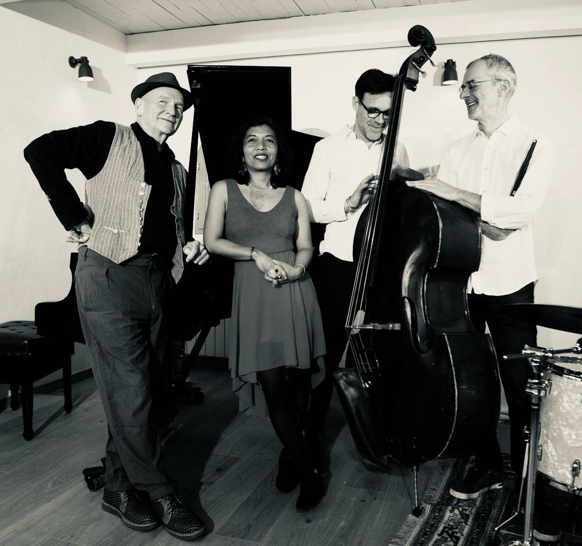 Le quartet JINJA autour du piano et de la contrebasse